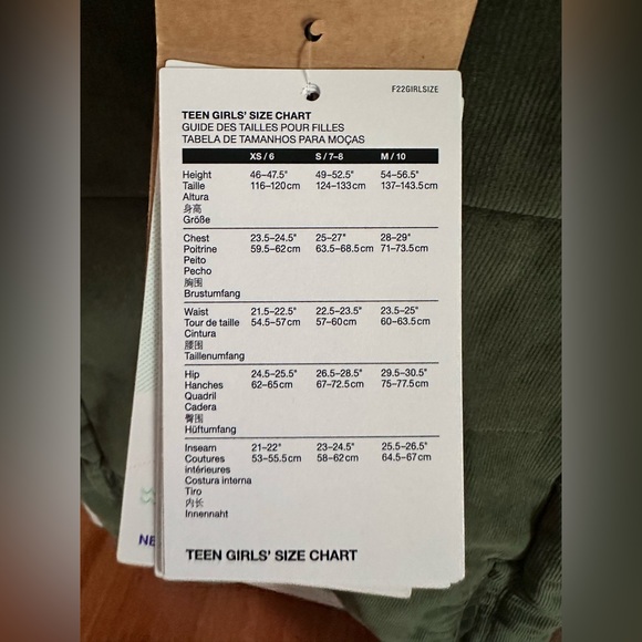 The North Face Reversible Mossbud Swirl Insulated Parka - Picture 10 of 12